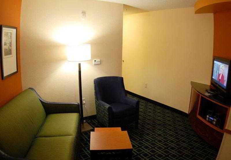 Fairfield Inn & Suites By Marriott Mobile Daphne/Eastern Shore Спейніш-Форт Інтер'єр фото